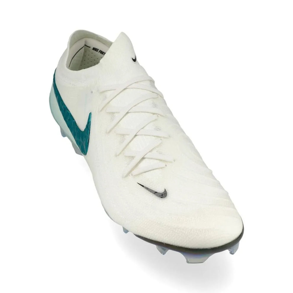 Phantom GX 2 Elite FG Chromatic